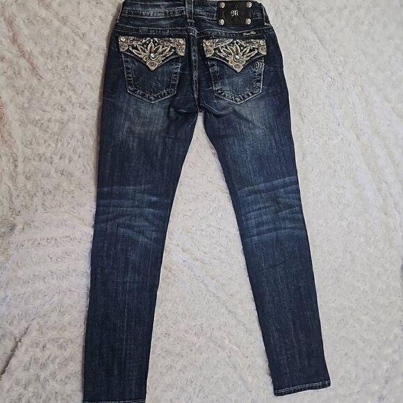 Miss Me Ankle Skinny Jeans With Purple Embellished Floral Pockets - Picture 7 of 11